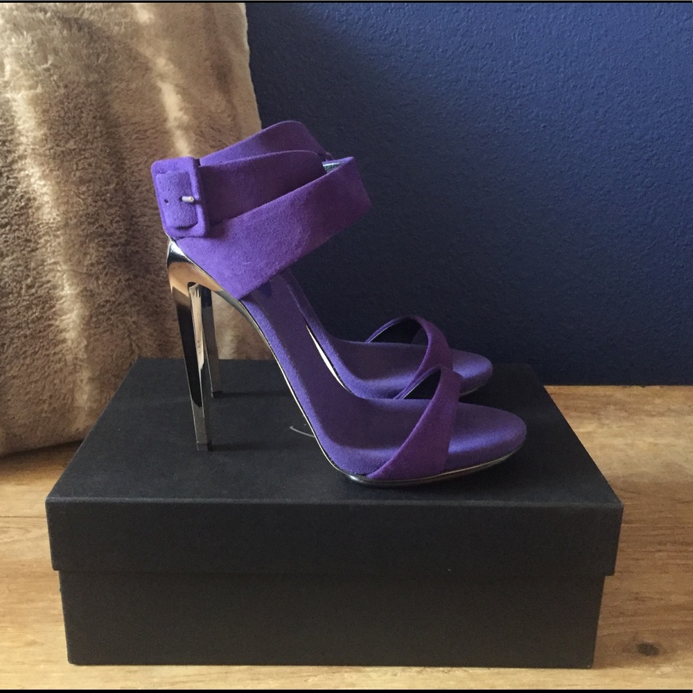 Authentic Giuseppe Zanotti Ankle Wrap Suede Sandal